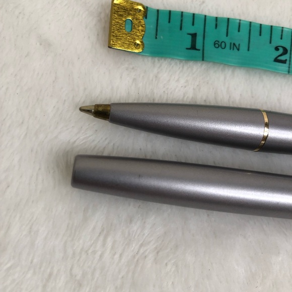 Sold - Picture 6 of 10